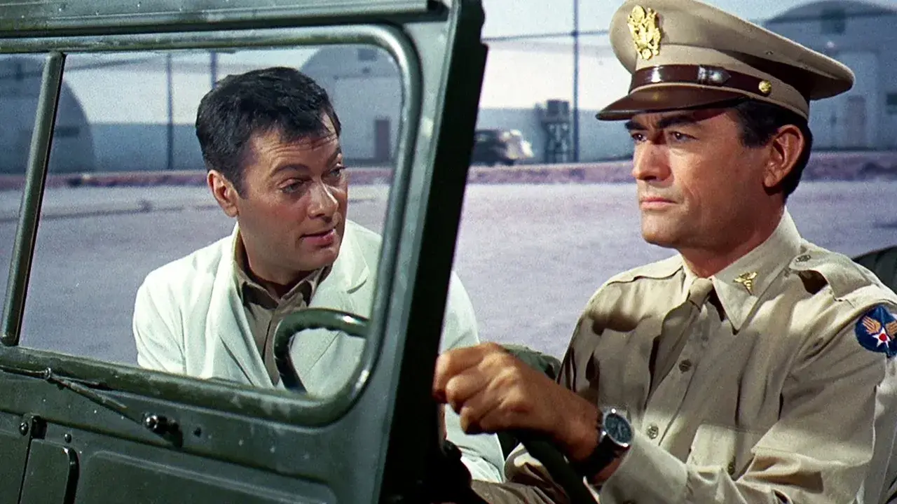 فیلم کاپیتان نیومن، پزشک ارتش (Captain Newman, M.D. 1963)