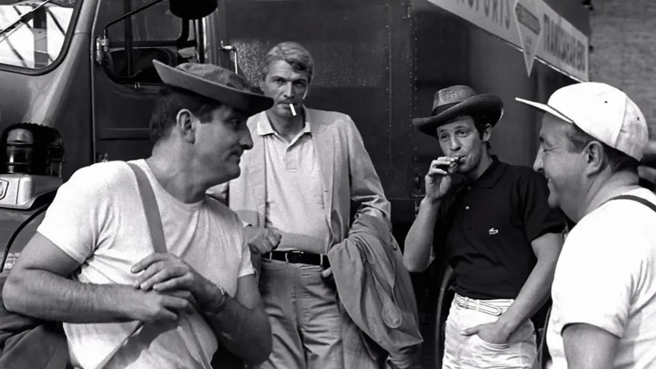 فیلم صدهزار دلار در آفتاب (Greed in the Sun 1964)