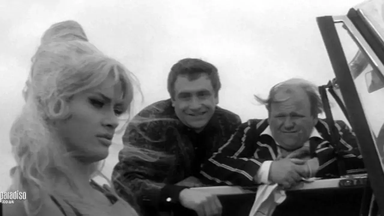 فیلم چاشنی فرانسوی (French Dressing 1964)