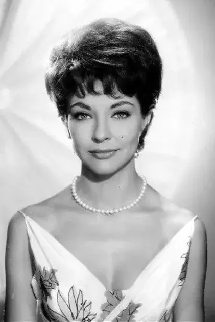 السا کارادناس