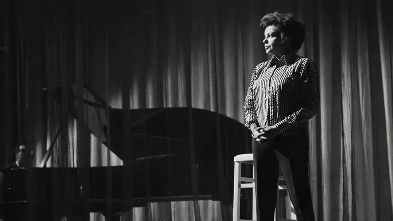 فیلم می توانم به آواز خواندن ادامه دهم (I Could Go on Singing 1963)