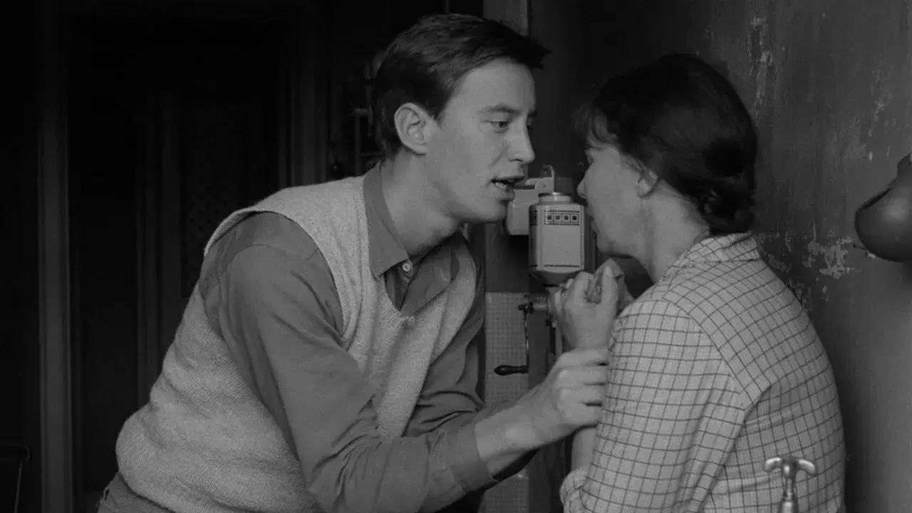 فیلم محله کلاغ ها (Raven's End 1963)
