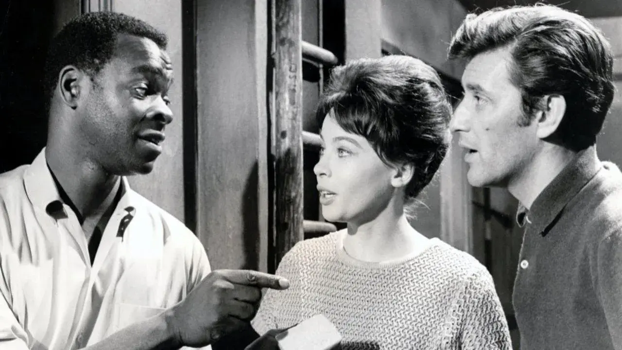 فیلم اتاق ال شکل (The L-Shaped Room 1962)