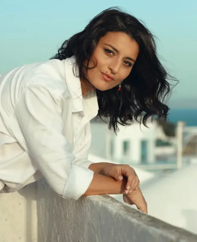 انیسا داود