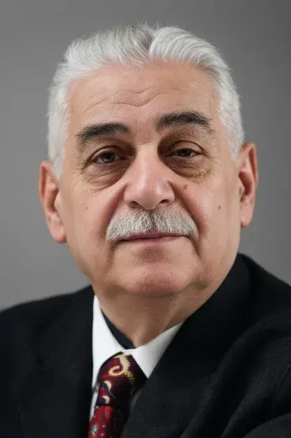 فایق کوشکون
