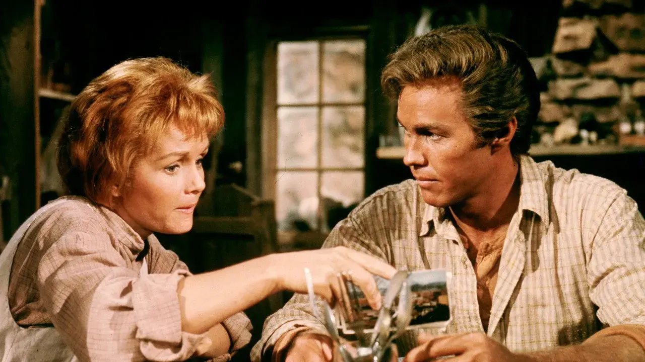 فیلم مالی براونی که غرق شدنی نیست (The Unsinkable Molly Brown 1964)