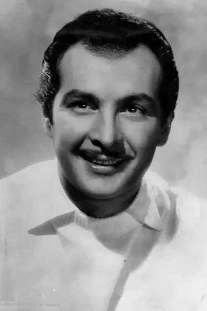 آرماندو کلاوو