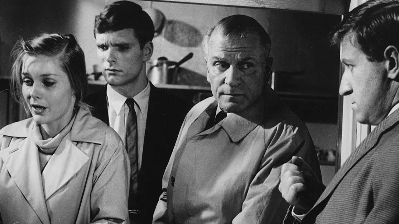 فیلم بانی لیک گم شده  (Bunny Lake Is Missing 1965)
