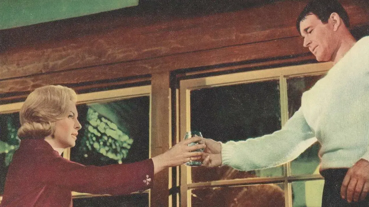 فیلم تابلوی راهنمای قتل (Signpost to Murder 1964)
