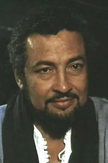 حسن اسحاقلی