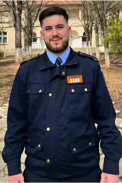 آدریان الیکوپتر