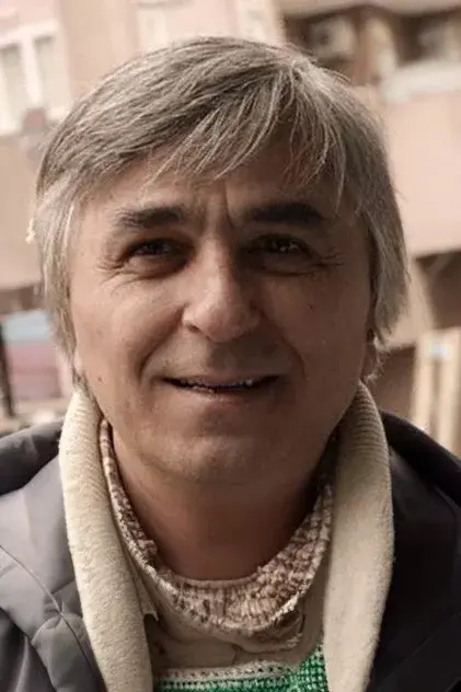 فریدون کوچ