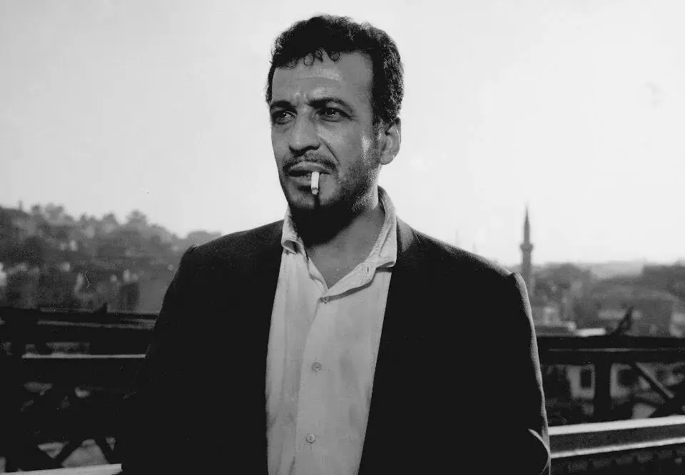 فیلم من لایق تو نیستم (Non son degno di te 1965)