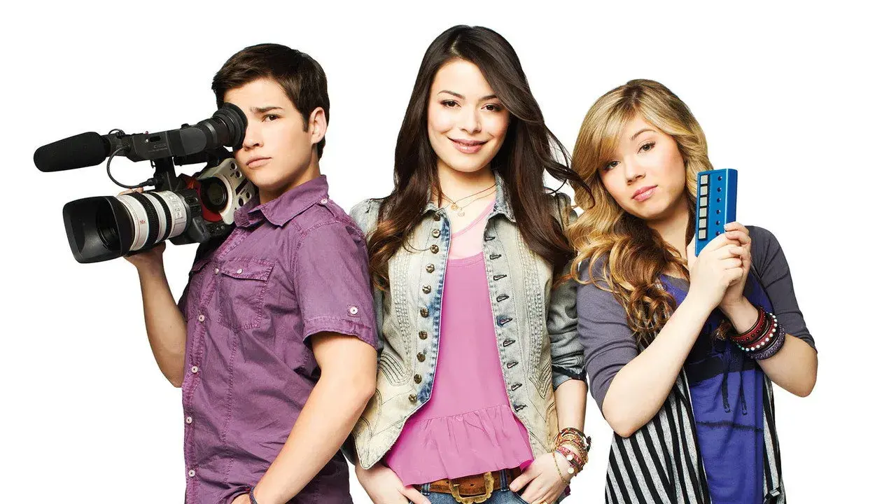 سریال آی کارلی (iCarly 2007)
