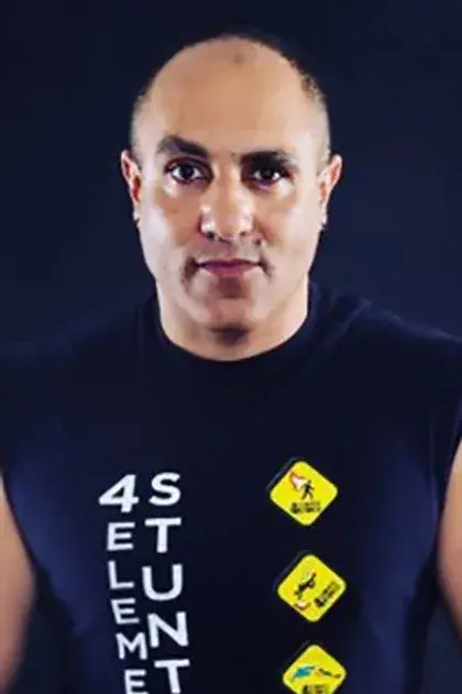 عمر آیالا