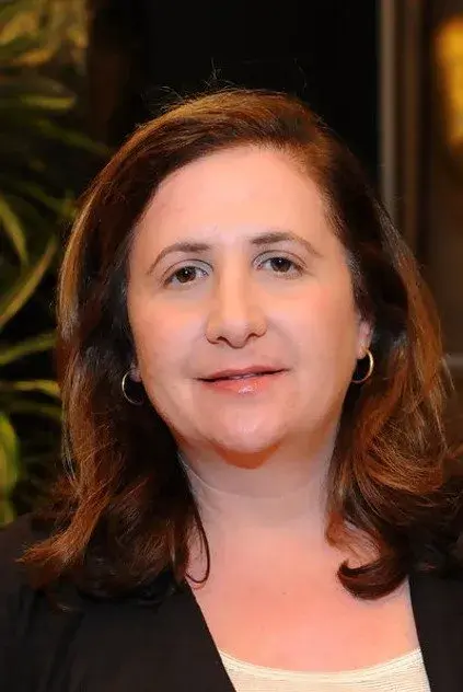 تیا لسین