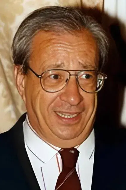 مائورو وستری