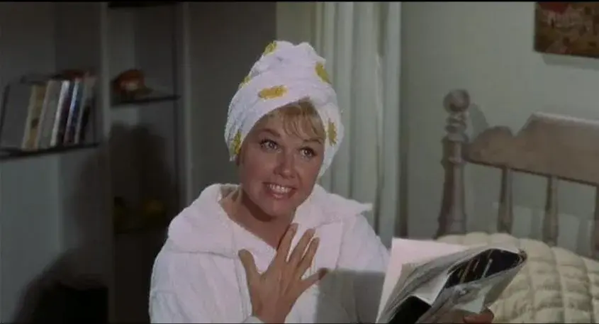 فیلم هیجان همه چیز است (The Thrill of It All 1963)