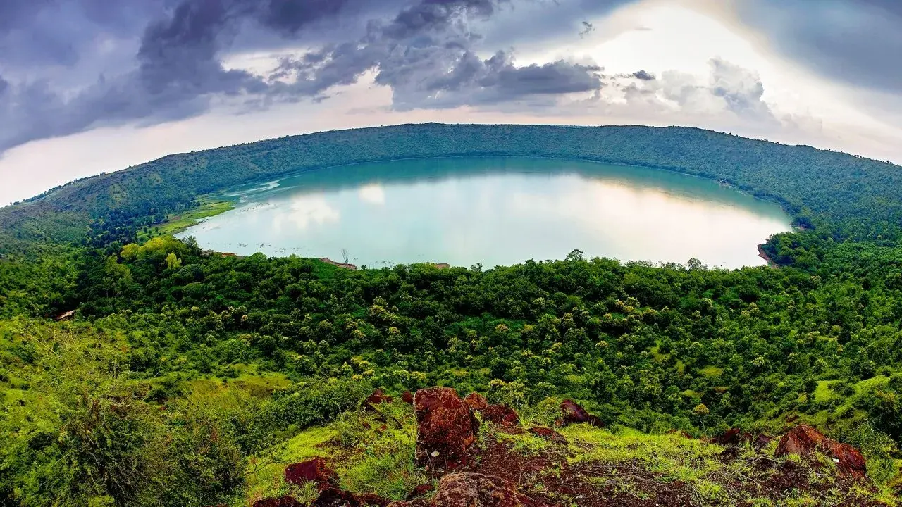 مستند هند از بالا (India from Above 2020)