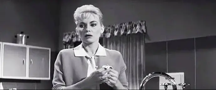 فیلم قبل از اینکه بکشم، متوقفم کن! (The Full Treatment 1960)