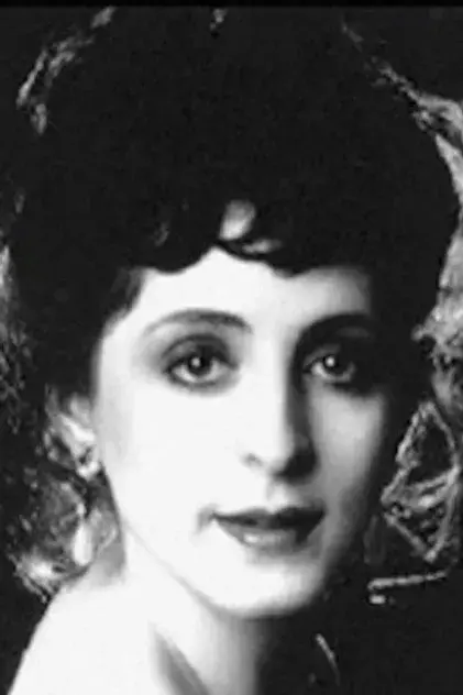 نائومی لوئیس