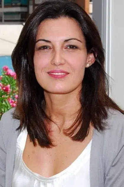 مونیکا مولینا