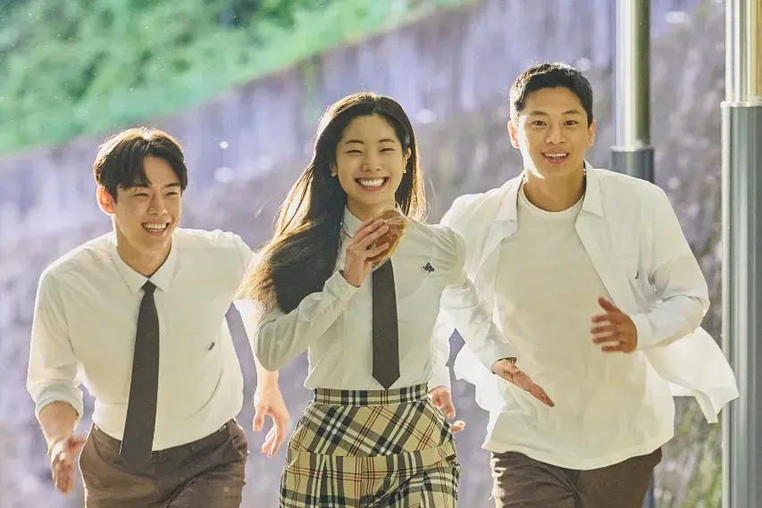 فیلم کره ای دویدن به سوی تو (Run to You 2025)