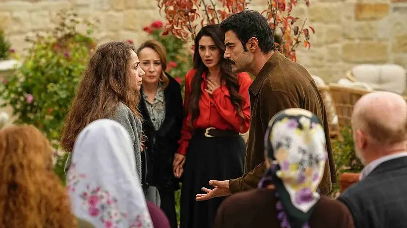 جدول پخش سریال‌های ترکی امروز ۲۹ مهر ۱۴۰۵؛ شعله‌ور شدن احساسات در عشق تو یک آتش است و رازهای زیرزمین