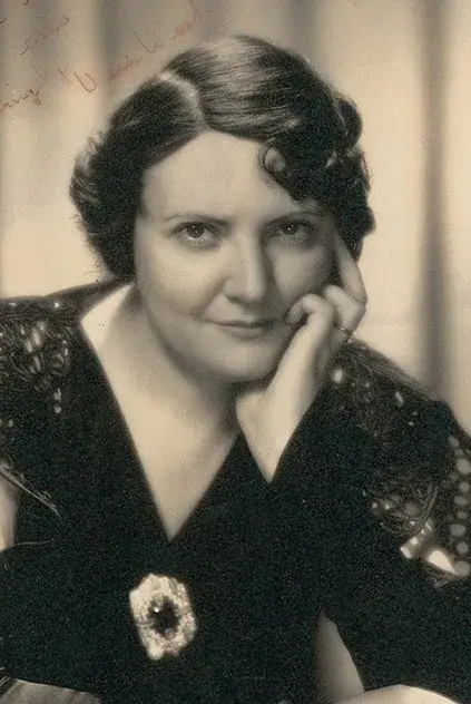 ورا وست