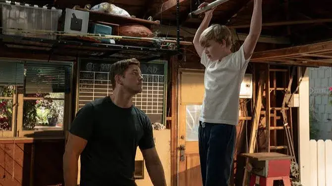 انتشار نخستین پوستر فیلم Way of the Warrior Kid با بازی کریس پرت و جود هیل