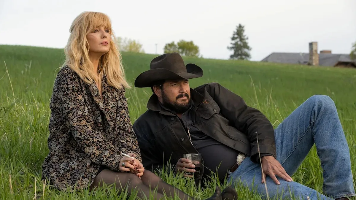 واکنش بازیگران Dutton Ranch به شایعه برنامه پنج‌فصل بودن سریال - پاراج