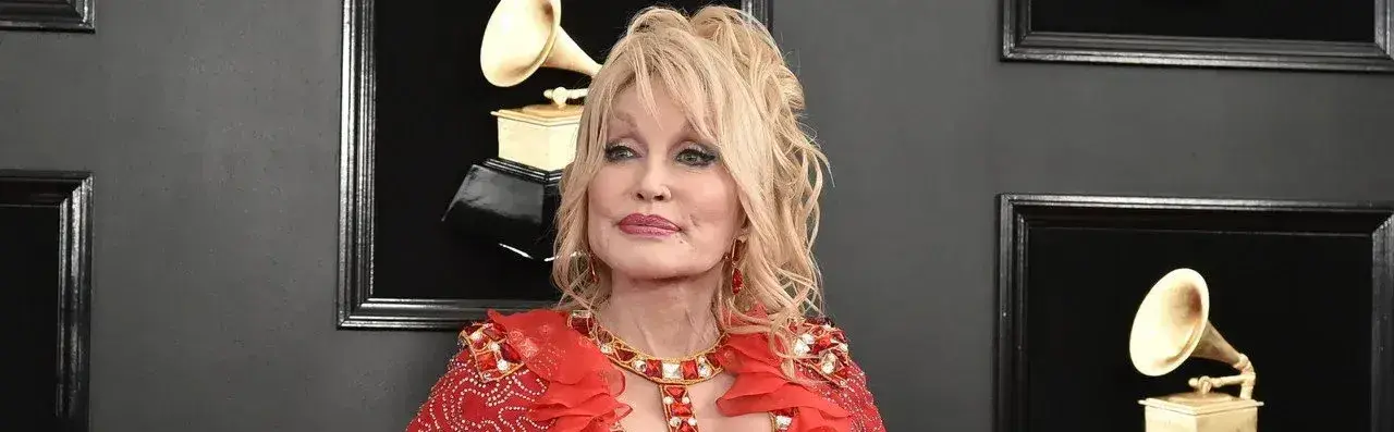 مستند دالی پارتون؛ یک نماد آمریکایی (Dolly Parton: An American Icon 2026)